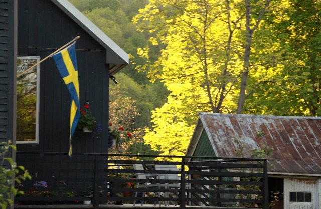 Cooperstown Nordic Farmhouse - Minutes to Dreams Park and Downtown! Sleeps 6-8