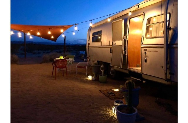 CopperBlue: Camper, Hot Tub & Star