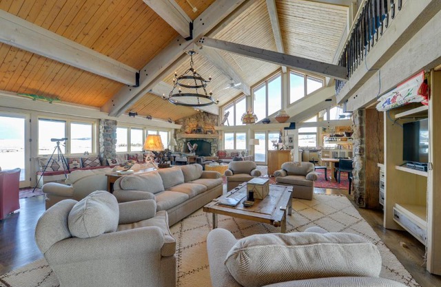 Cora Home with Mountain Views - Fishing On-Site!
