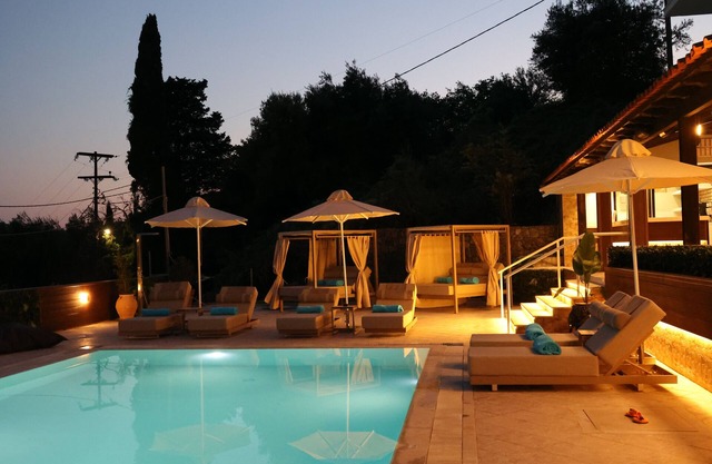 Corfelia Seaview Suites
