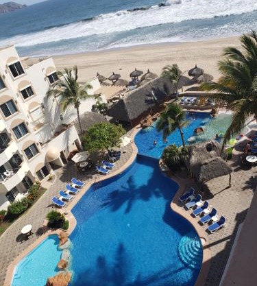 Costa Bonita Beach & Resort