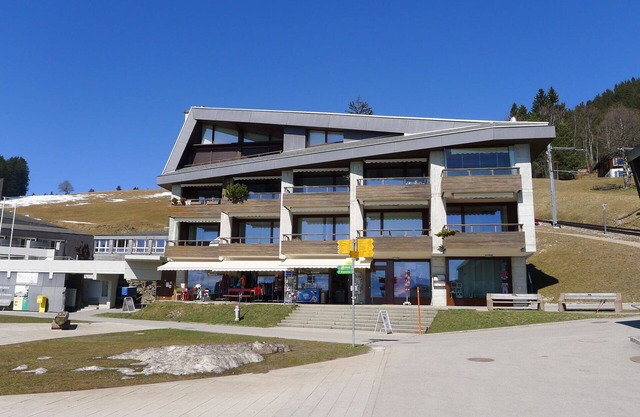 Cosy apartment for 3 guests with WIFI, TV, balcony, panoramic view and parking
