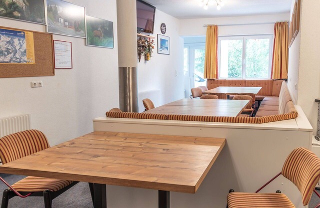 Cosy apartment for 20 people with WIFI