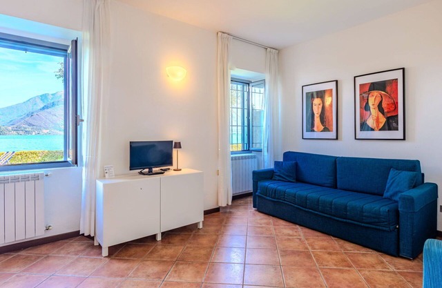 Cosy apartment for 4 people with WIFI, TV and patio