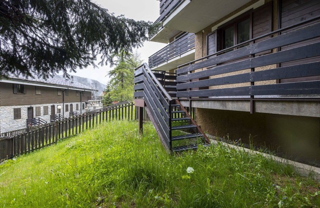 Cosy apartment for 5 people with WIFI, TV, terrace and pets allowed