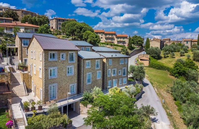 Cosy apartment for 6 guests with WIFI, pets allowed and panoramic view