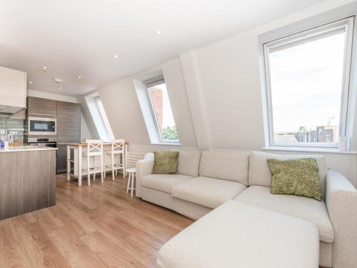 Cosy Central Stylish Apartment in Twickenham Pass the Keys