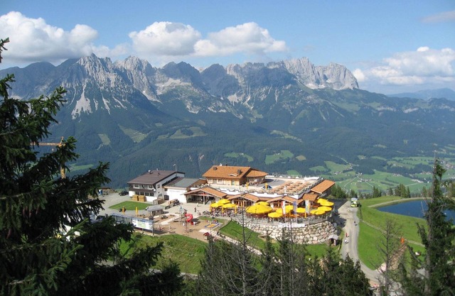 Cosy chalet in Tyrol with a private garden