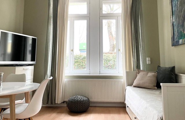 Cosy ground fl. apt in the central quiet str.Baden-Baden, whole infrastructure