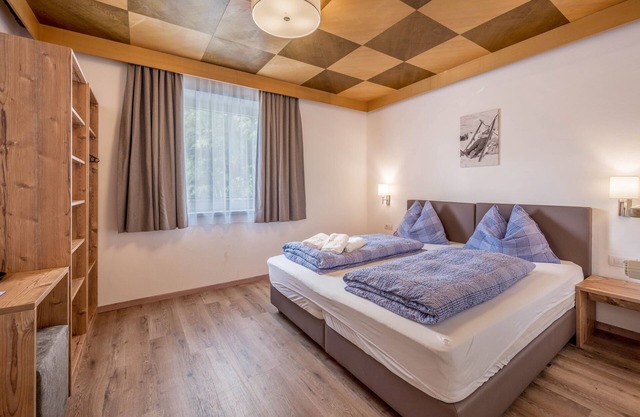 Cosy Holiday Apartment "Sonneck" Near Many Hiking Trails with Mountain View & Wi-Fi