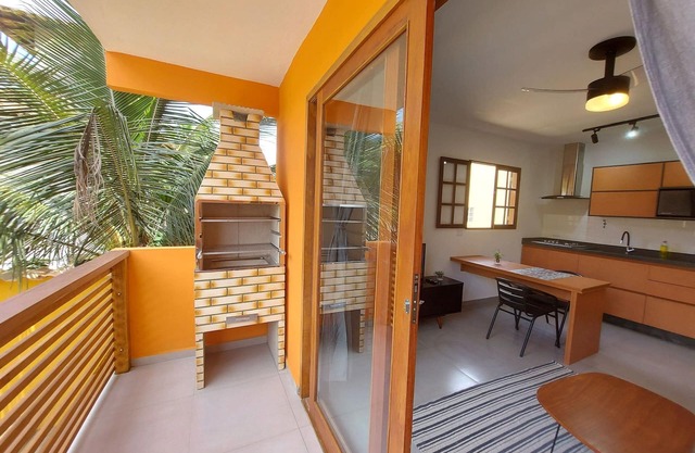 Cotia – Stylish Flat Near the Beach, kichen, with Pool View