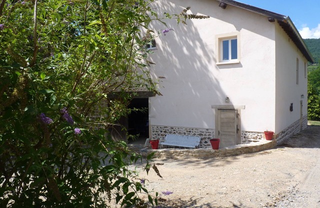 Cottage 'Du Verger Saint Vincent' with Mountain View, Private Terrace and Air Conditioning