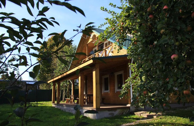 Cottage in Sharobyki