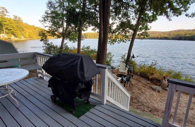 Cottage on West Pond