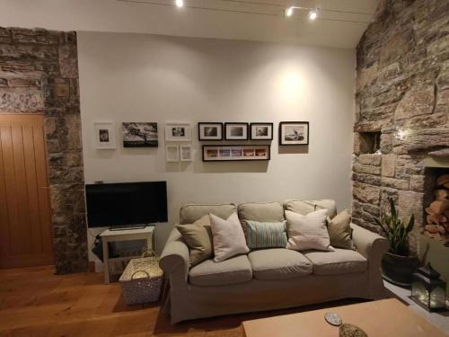 Cottage - Sleeps 2 - Near Cliffs of Moher