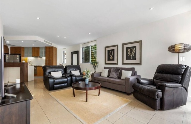 Cotton Beach 2 Bedroom Private Plunge Pool Apartment