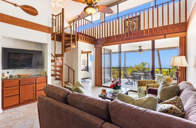 Country Club Villas 302