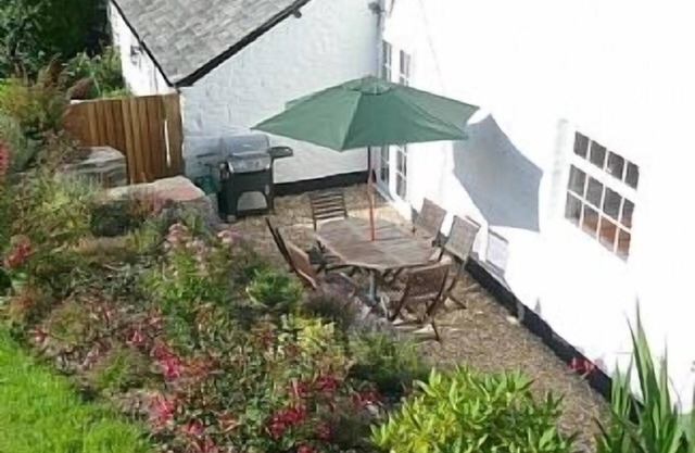 Country Cottage, Situated On A Wing Of A 17th Century Farmhouse, 4* Standard