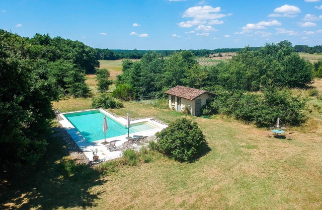 Country house in quiet surroundings.