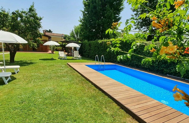 Country House/Farm House in Capannori with 1 bedrooms sleeps 2