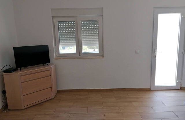 Country house, quiet and close to all amenities