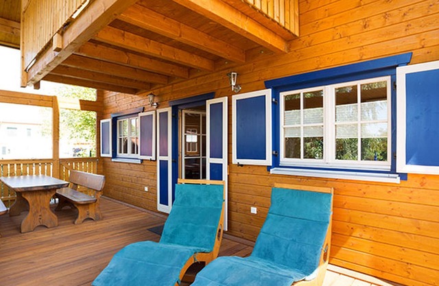 Country house Tom, 110 sqm, 3 bedrooms, covered terrace, max. 8 persons