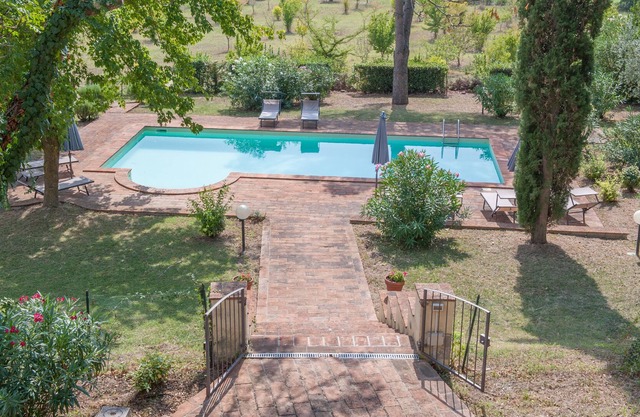 Country Villa with Private Pool, Hot Tub and Tennis Court