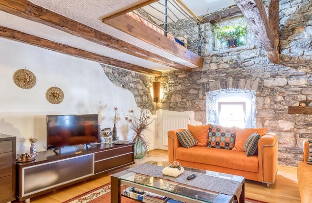 Countryside Child Friendly Homes Dutovlje