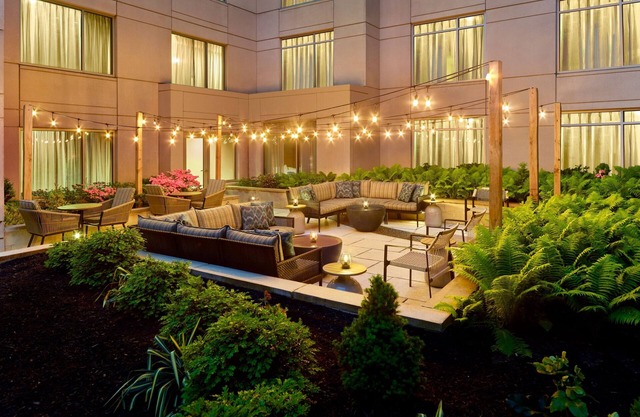 Courtyard by Marriott Washington, DC/Foggy Bottom