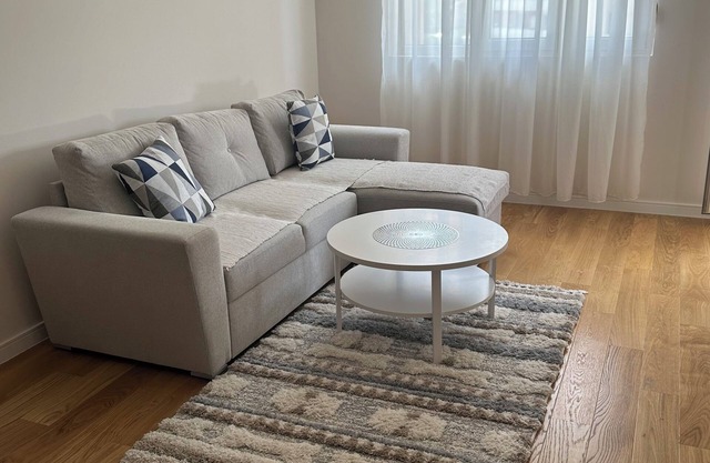Cozy 1-bedroom apartment in charming Podgorica with AC, WiFi