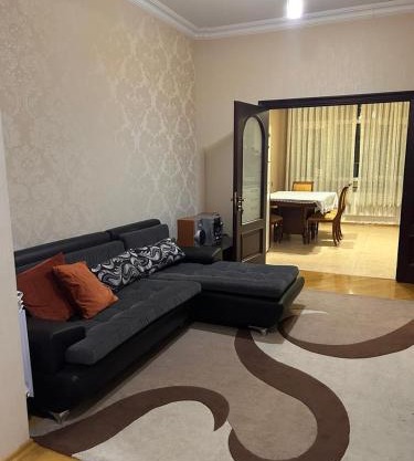 Cozy 1BR Near Elmler Metro , Cafés and 24 7 Market