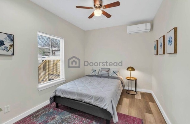 Cozy 2-bedroom condo with AC, WiFi in enjoyable Austin