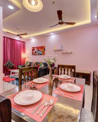 Cozy 2BHK 4km from GOI airport - 15 min to Cansaulim Beach South Goa - Swimming pool access
