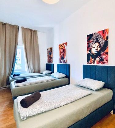 Cozy 4-Bedroom Apartment , Perfect for Groups