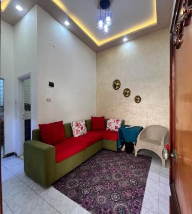 Cozy airconditioned two bedroom apartments شقق فندقية مكيفة للإيجار