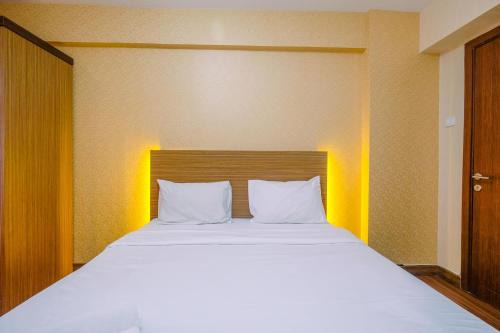 Cozy and Simple Living Studio Apartment at Cinere Resort By Travelio