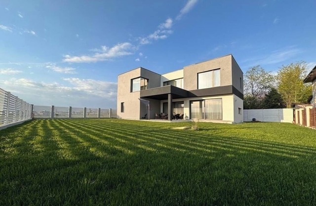 Cozy and stylish family home