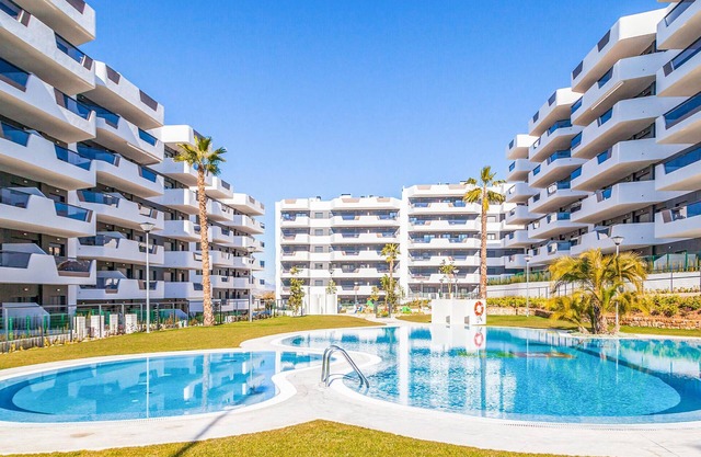 Cozy apartment in Los Arenales del Sol