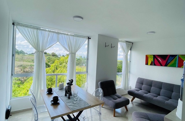 Cozy apartment in charming Pereira with WiFi access