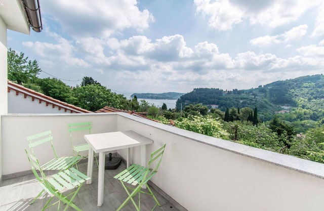 Cozy apartment in Piran with WiFi