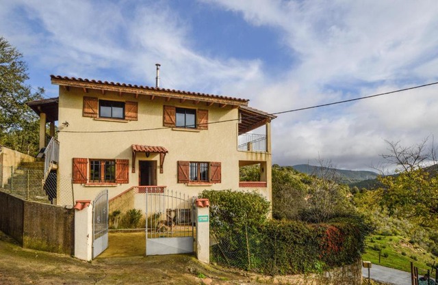 Cozy Apartment In Porticcio With Wifi