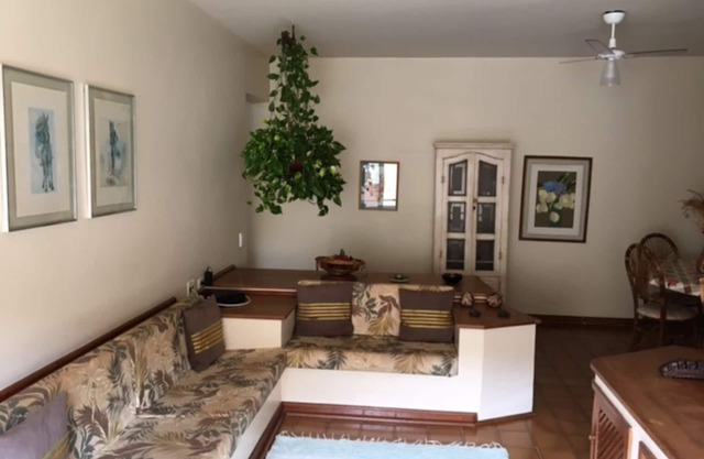 Cozy apartment, well assembled, in quiet street near the beach