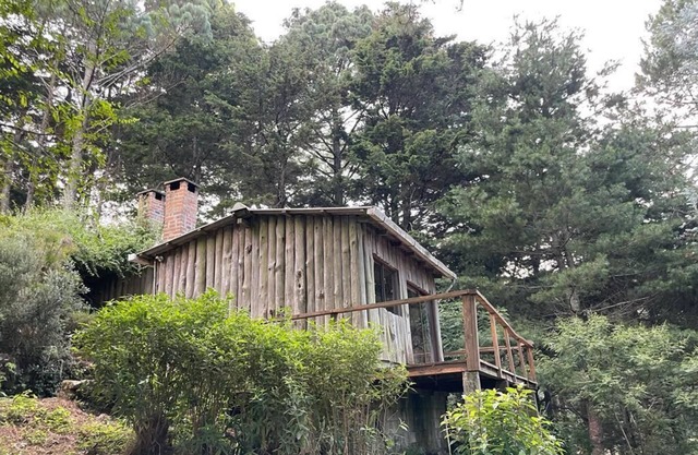 Cozy cabin to rest in Miramundo, El Salvador.