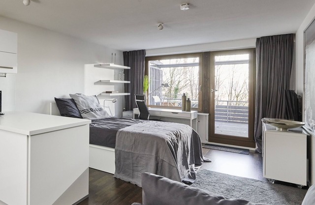 Cozy, central, quiet one-bedroom apartment