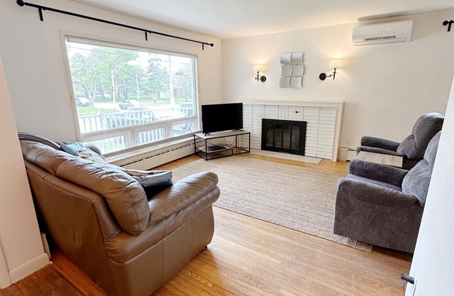 Cozy Charlottetown 3 Bedroom Home