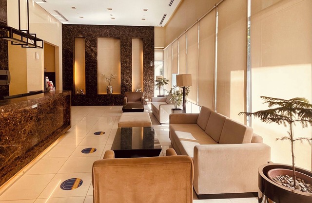 Cozy condo in Manila near Supreme Court, UP-PGH, US Embassy, and ST. Lukes
