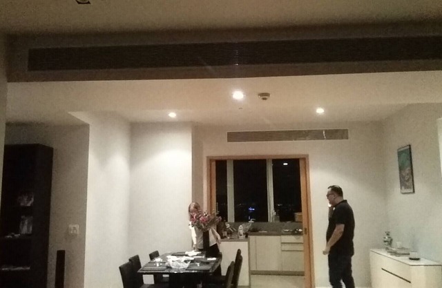 Cozy Condo With Bikes