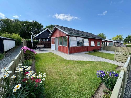 Cozy Cottage With A View Of Kerteminde Fjord