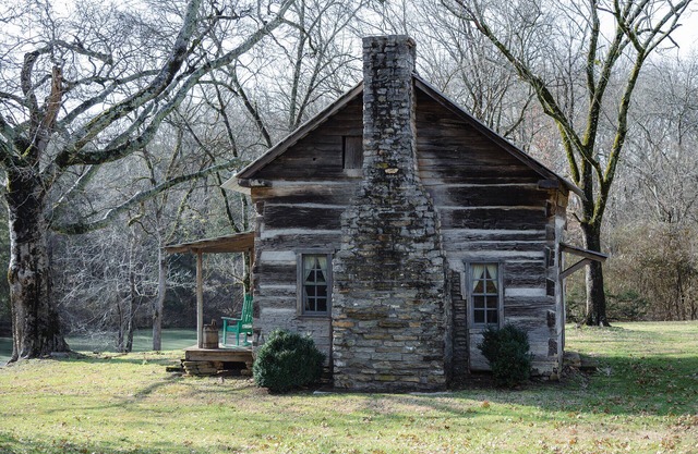Cozy Country home with Elk River access! 4 Bedrooms 3 bathrooms (Sleeps 8)