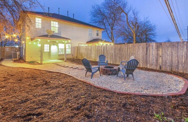 Cozy, Downtown Austin Home!